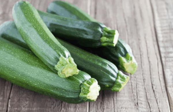 Réservé aux professionnel.les : Courgettes vertes bio (1kg)